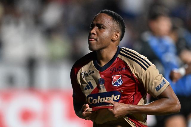 Independiente Medellin's defender #30 Hayen Palacios celebrates after scoring his team's second goal during the Copa Libertadores phase two first-leg football match between Uruguay's Liverpool and Colombia's Independiente Medellin at the Alfredo Victor Viera Park Stadium in Montevideo on February 17, 2026. (Photo by Eitan ABRAMOVICH / AFP)