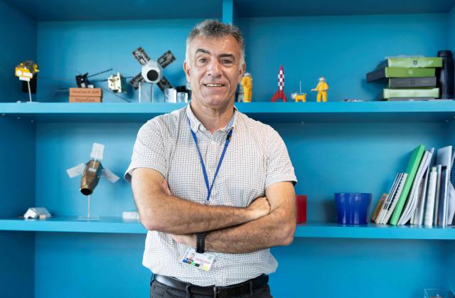 Director of The Guiana Space Centre (CSG) Philippe Lier poses in The Space Centre at Kourou in French Guiana on February 13, 2026. Between 2011 and 2022, Russia launched Soyuz rockets from Kourou, in French Guiana, taking advantage of its proximity to the equator, which was more favorable than Baikonur for certain missions. It was abandoned overnight after Russias aggression against Ukraine in response to European sanctions. The Russian teams left in haste, leaving behind an operation frozen in time.
It was only in 2024 that this launch complex was assigned to the French start-up MaiaSpace, which is developing the first reusable European launcher, whose maiden flight, delayed, is scheduled for the end of 2026. (Photo by Ronan LIETAR / AFP)
