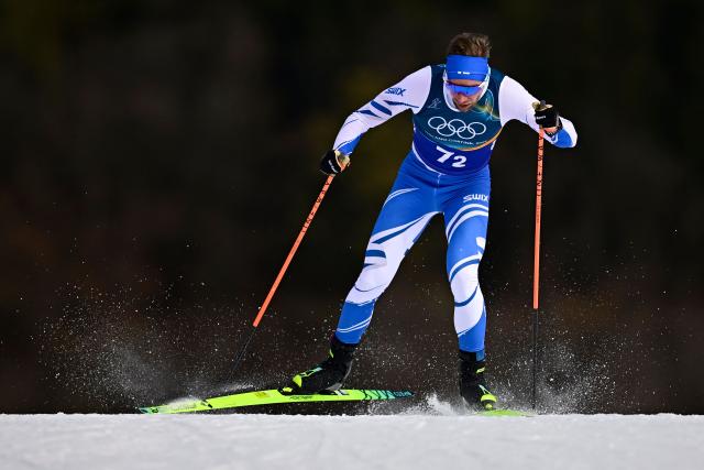 Finland's Joni Maki competes during the men's team cross country free sprint qualification event of the Milano Cortina 2026 Winter Olympic Games at Tesero Cross-Country Skiing Stadium in Lago di Tesero (Val di Fiemme), on February 18, 2026. (Photo by Tobias SCHWARZ / AFP)