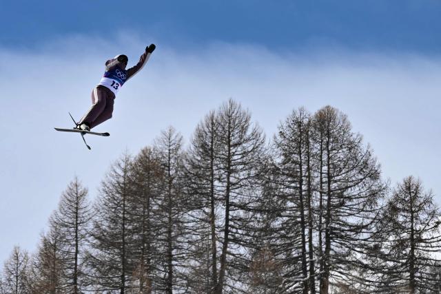 Germany's Emma Weiss competes in the freestyle skiing women's aerials qualification 2 during the Milano Cortina 2026 Winter Olympic Games at Livigno Aerials & Moguls Park, in Livigno (Valtellina), on February 18, 2026. (Photo by Jeff PACHOUD / AFP)