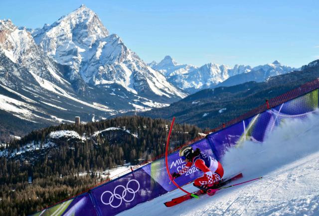 Croatia's Zrinka Ljutic competes in the second run of the women's slalom event during the Milano Cortina 2026 Winter Olympic Games at the Tofane Alpine Skiing Centre in Cortina d’Ampezzo on February 18, 2026. (Photo by Stefano RELLANDINI / AFP)