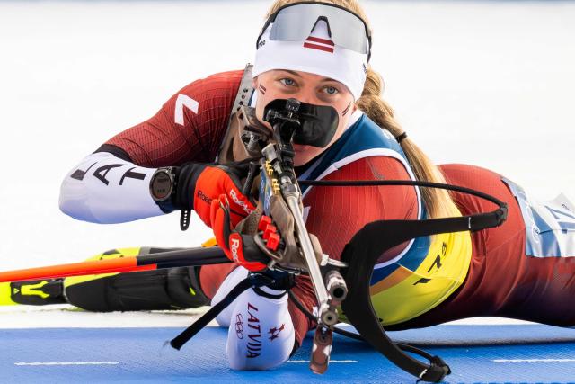 Latvia's Sanita Bulina prepares to shoot in the women's biathlon 4x6km relay event during the Milano Cortina 2026 Winter Olympic Games at the Anterselva Biathlon Arena (Sudtirol Arena) in Anterselva (Val Pusteria) on February 18, 2026. (Photo by FRANCOIS-XAVIER MARIT / AFP)