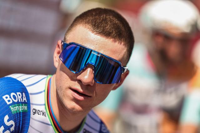 Red Bull-Bora-Hansgrohe's Belgian rider Remco Evenepoel gets ready for the fourth stage of the UAE Tour cycling event in al-Fujairah on February 19, 2026. (Photo by Fadel SENNA / AFP)