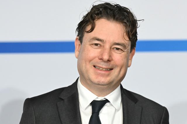 Air France KLM chief financial officer Steven Zaat poses during a press conference to present the annual group's results in Paris on February 19, 2026. Air France-KLM shares soared on February 19, 2026 after the airline posted a full-year net profit of 1.75 billion euros ($2.1 billion), a record for the airline as it focused on premium offerings and benefitted from lower fuel prices. Revenues for the Franco-Dutch carrier rose 4.9 percent to 33 billion euros, also a record, in what it called a "challenging environment", with passenger numbers up five percent to 102.8 million people. (Photo by Bertrand GUAY / AFP)