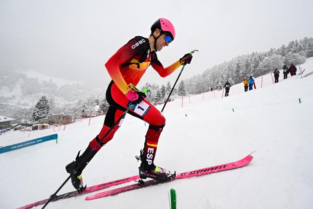 Spain's Oriol Cardona Coll competes in the men's sprint ski mountaineering final during the Milano Cortina 2026 Winter Olympic Games at the Stelvio Ski Centre in Bormio (Valtellina) on February 19, 2026. (Photo by Fabrice COFFRINI / AFP)
