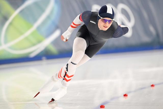 Austria's Alexander Farthofer competes in the speed skating men's 1500m during the Milano Cortina 2026 Winter Olympic Games at Milano Speed Skating Stadium in Milan on February 19, 2026. (Photo by Daniel MUNOZ / AFP)