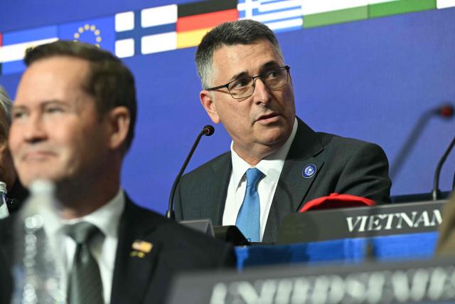 Israeli Foreign Minister Gideon Saar attends the inaugural meeting of the "Board of Peace" hosted by US President Donald Trump at the US Institute of Peace in Washington, DC, on February 19, 2026. President Trump on Thursday gathers allies to inaugurate the "Board of Peace," his new institution focused on progress on Gaza but whose ambitions reach much further. Around two dozen world leaders or other senior officials have come to Washington for the meeting -- including several of Trump's authoritarian-leaning friends and virtually none of the European democrats that traditionally sign on to US initiatives. (Photo by SAUL LOEB / AFP)