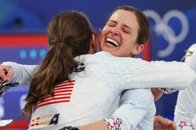 USA's Tara Peterson celebrate her victory in the curling women's round robin between Canada and South Korea during the Milano Cortina 2026 Winter Olympic Games at the Cortina Curling Olympic Stadium in Cortina d’Ampezzo on February 19, 2026. (Photo by Odd ANDERSEN / AFP)