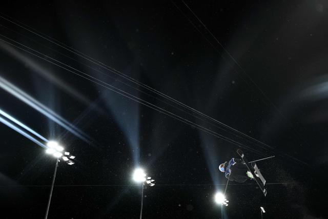 Estonia's Kelly Sildaru competes in the freestyle skiing women's freeski halfpipe qualification run 2 during the Milano Cortina 2026 Winter Olympic Games at Livigno Snow Park, in Livigno (Valtellina), on February 19, 2026. (Photo by Jeff PACHOUD / AFP)