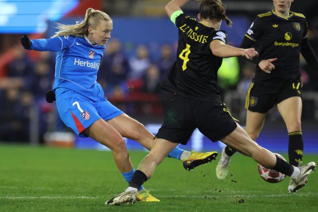 Atletico's Norwegian striker #07 Synne Jensen shoots but fails to score during the UEFA Women's Champions League, knockout round playoff, 2nd leg football match between Manchester United and Atletico Madrid at the Progress With Unity Stadium in Leigh, western Manchester, on February 19, 2026. (Photo by Darren Staples / AFP)