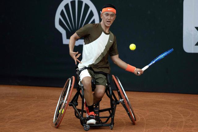 Japanese wheelchair tennis player Tokito Oda plays against Brazilian Daniel Rodrigues during the ATP 500 Rio Open tournament in Rio de Janeiro, Brazil on February 19, 2026. Japan's Tokito Oda was a nine-year-old boy who dreamed of becoming a football player when he was diagnosed with bone cancer in his left leg. A decade later, he is the world number one in wheelchair tennis. (Photo by Pablo PORCIUNCULA / AFP)
