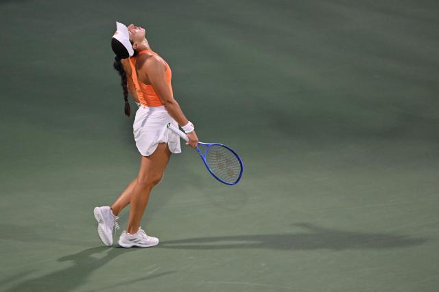 US' Jessica Pegula reacts during their women’s singles semi-final match against compatriot Amanda Anisimova at the Dubai Duty Free Tennis tournament in Dubai on February 20, 2026. (Photo by Ryan Lim / AFP)