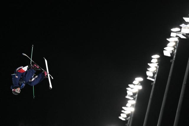 USA's Nick Goepper competes in the freestyle skiing men's freeski halfpipe final run 3 during the Milano Cortina 2026 Winter Olympic Games at Livigno Snow Park, in Livigno (Valtellina), on February 20, 2026. (Photo by Jeff PACHOUD / AFP)