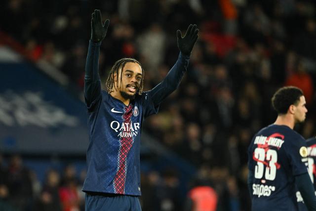 Paris Saint-Germain's French forward #29 Bradley Barcola celebrates after scoring his team's second goal during the French L1 football match between Paris Saint-Germain (PSG) and FC Metz at the Parc des Princes stadium in Paris on February 21, 2026. (Photo by Bertrand GUAY / AFP)