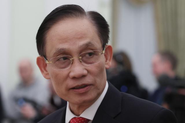 Vietnam's Foreign Minister Le Hoai Trung arrives for a meeting with Russian president in Moscow on February 24, 2026. (Photo by Maxim SHIPENKOV / POOL / AFP)