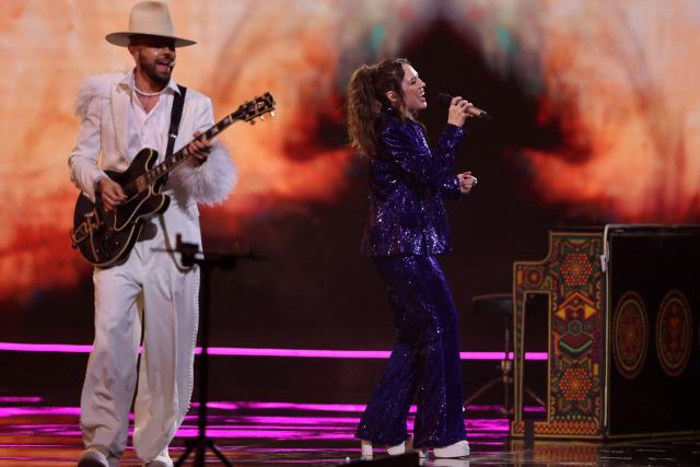 Mexican singer Jesse Huerta (R) and Joy Huerta, of pop duo Jesse & Joy, perform on stage during the 65th Vina del Mar International Song Festival in Vina del Mar, Chile, on February 24, 2026. (Photo by Javier TORRES / AFP)