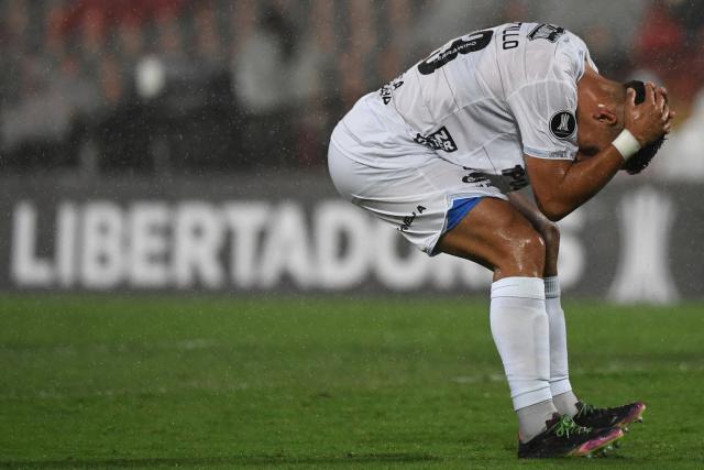 TOPSHOT - Liverpool's defender #23 Enzo Castillo reacts after missing a scoring opportunity during the Copa Libertadores phase two second-leg football match between Colombia's Independiente Medellin and Uruguay's Liverpool at the Atanasio Girardot Stadium in Medellin, Colombia, on February 24, 2026. (Photo by Jaime SALDARRIAGA / AFP)