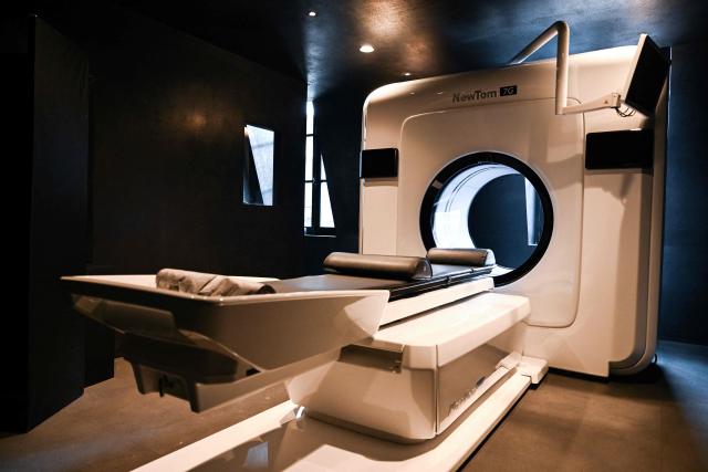 This photograph shows a 'Cone Beam Computed Tomography' (CBCT) at Zoi's medical centre, a start-up offering personalised medical check-ups in Paris on February 24, 2026. (Photo by Anna KURTH / AFP)
