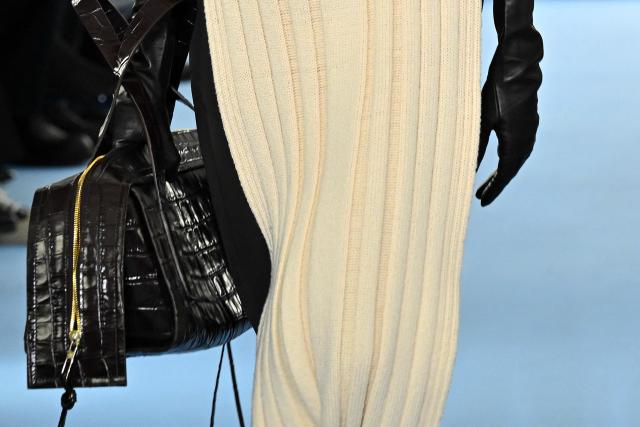 A model presents a creation by Sportmax during the Womens's ready-to-wear Fall/Winter 2026 collection fashion as part of the Milan Fashion Week, in Milan on February 27, 2025. (Photo by Andreas SOLARO / AFP)