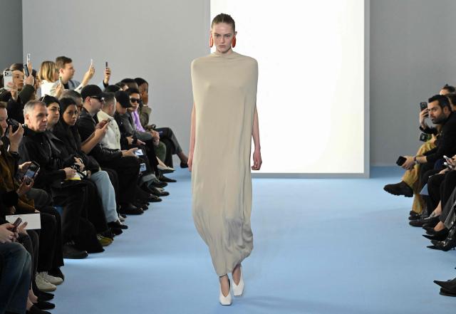 A model presents a creation by Sportmax during the Womens's ready-to-wear Fall/Winter 2026 collection fashion as part of the Milan Fashion Week, in Milan on February 27, 2025. (Photo by Andreas SOLARO / AFP)