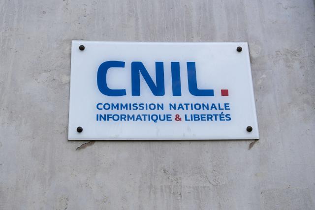 (FILES) This photograph shows the logo of France's information technology watchdog, the National Commission for Information Technology and Civil Liberties (CNIL) displayed on the facade of the CNIL's headquarters in Paris on  May 22, 2022. The CNIL told AFP on February 27, 2026, that it was unable "at this stage" to confirm the extent of the cyberattack, which targeted 1,500 doctors in France and, according to the Ministry of Health, affected 15 million patients. (Photo by Eric PIERMONT / AFP)
