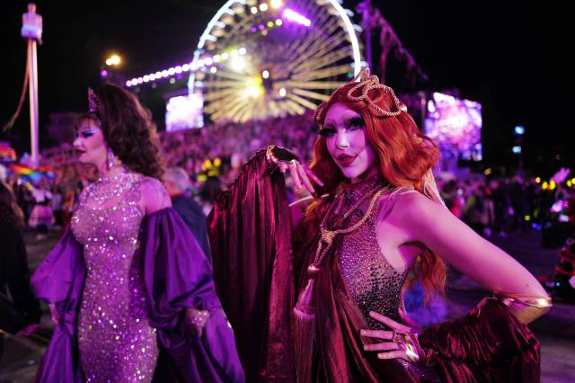 A drag-queen poses during the "Lou Queernaval", the first gay carnival in France as part of the Nice carnival, southeastern France, on February 27, 2026. The edition 2026 of the Nice Carnival, whose theme is "Long live the Queen", takes place until March 1, 2026. (Photo by Valery HACHE / AFP)