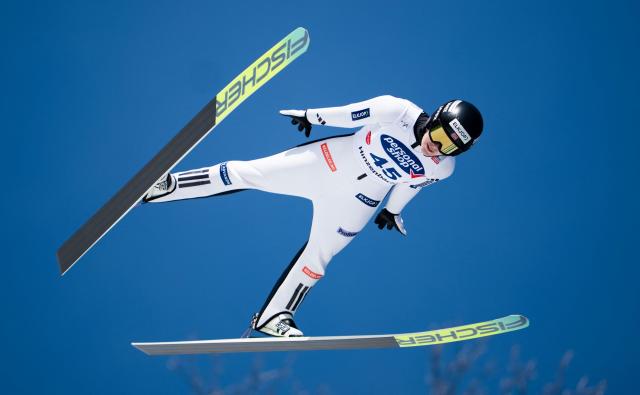 Norway's Anna Odine Stroem is pictured during the training before the Women's Normal Hill HS90 competition at the FIS Ski Jumping World Cup in Hinzenbach, Austria, on February 28, 2026. (Photo by GEORG HOCHMUTH / APA / AFP) / Austria OUT