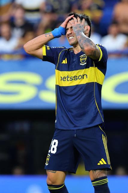 Boca Juniors' Paraguayan forward #28 Adam Bareiro reacts during the Argentine Professional Football League 2026 Apertura Tournament match between Boca Juniors and Gimnasia y Esgrima de Mendoza at La Bombonera Stadium in Buenos Aires on February 28, 2026. (Photo by ALEJANDRO PAGNI / AFP)
