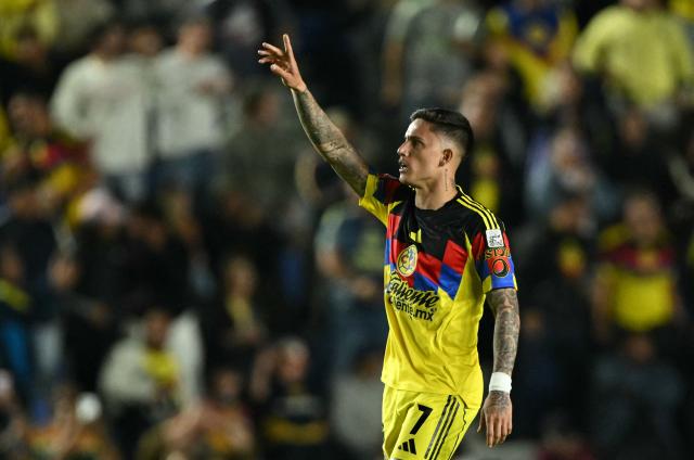 America's Uruguayan midfielder #07 Brian Rodriguez reacts after scoring his team's first goalduring the Liga MX Clausura tournament football match between America and Tigres at the Ciudad de los Deportes Stadium in Mexico City on February 28, 2026. (Photo by Yuri CORTEZ / AFP)