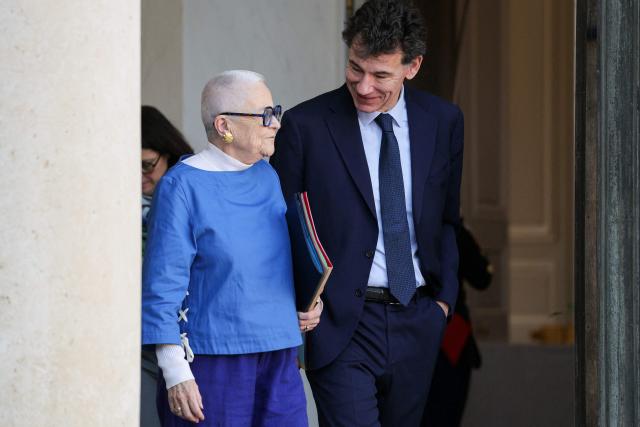 France's Urbanity and Decentralisation Minister Francoise Gatel (L) and France's Higher Education, Research and Space Minister Philippe Baptiste discuss as they leave after the weekly cabinet meeting at The Elysee Presidential Palace in Paris on March 4, 2026. (Photo by Thomas SAMSON / AFP)