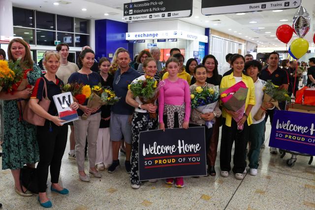 Passengers arrive from a Dubai flight at Sydney Kingsford Smith International Airport on March 4, 2026. Thousands of flights have been delayed or cancelled in the biggest disruption to global air transport since the Covid pandemic as airlines suspend services to the Middle East following the US and Israeli attacks on Iran. (Photo by Izhar KHAN / AFP)