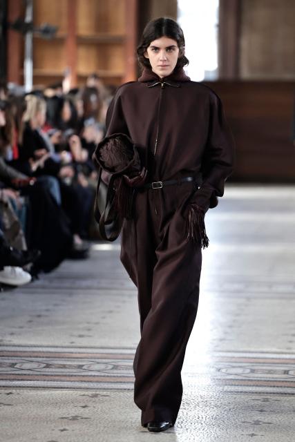 A model presents a creation by Carven for the Women's Ready to Wear Fall/Winter 2026-2027 collection fashion show as part of the Paris Women Fashion Week, in Paris, on March 5, 2026. (Photo by STEPHANE DE SAKUTIN / AFP)