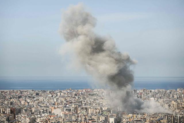 Smoke rises from the site of an Israeli airstrike that targeted an area in Beirut’s southern suburbs on March 6, 2026. Fresh strikes rocked Iran and Lebanon on March 6, as Israel vowed to escalate to a new phase in the Middle East war that has spiralled rapidly throughout the region and beyond. (Photo by IBRAHIM AMRO / AFP)