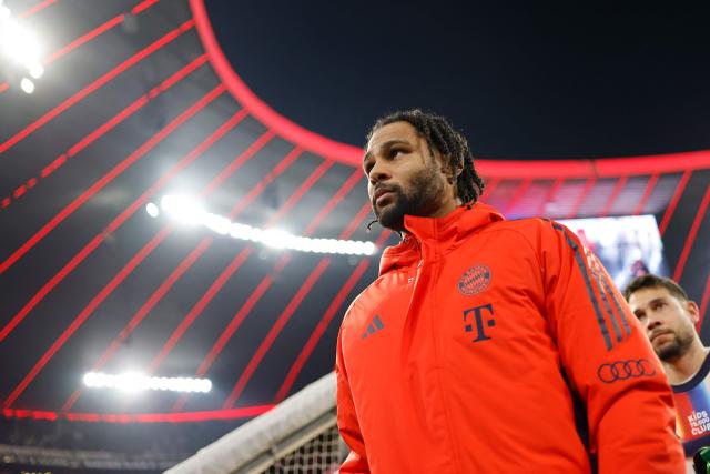 Bayern Munich's German forward #07 Serge Gnabry arrives on the pitch prior to the German first division Bundesliga football match between FC Bayern Munich and Borussia Moenchengladbach in Munich, southern Germany, on March 6, 2026. (Photo by Alexandra BEIER / AFP) / DFL REGULATIONS PROHIBIT ANY USE OF PHOTOGRAPHS AS IMAGE SEQUENCES AND/OR QUASI-VIDEO