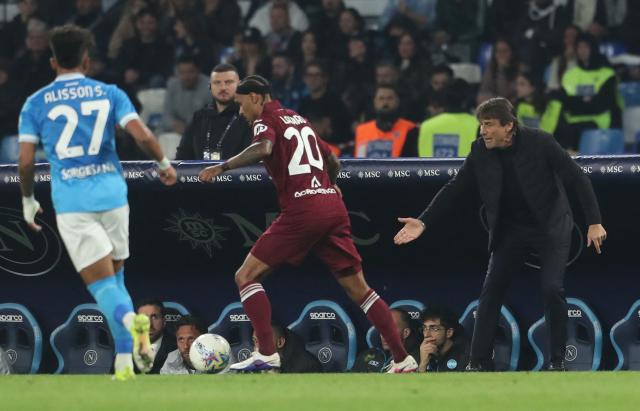 Napoli's Italian coach Antonio Conte (R) gestures from the technical area during the Italian Serie A football between match SSC Napoli and Torino FC at the Diego Armando Maradona Stadium in Napoli, on March 6, 2026. (Photo by CARLO HERMANN / AFP)