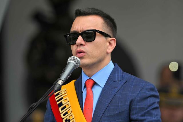 (FILES) Ecuador's President Daniel Noboa delivers a speech during the change of command ceremony for the Joint Command of the Armed Forces at the Eloy Alfaro Superior Military School on the outskirts of Quito on November 26, 2025. On March 6, 2026, Ecuador bombed a training camp belonging to a dissident faction of the FARC guerrilla group operating on the border with Colombia, with support from the United States, President Daniel Noboa reported. (Photo by Rodrigo BUENDIA / AFP)