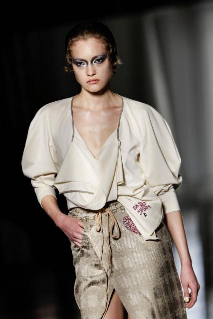 A model presents a creation for Vivienne Westwood for the Women's Ready to Wear Fall/Winter 2026-2027 collection fashion show as part of the Paris Women Fashion Week, in Paris, on March 7, 2026. (Photo by STEPHANE DE SAKUTIN / AFP)