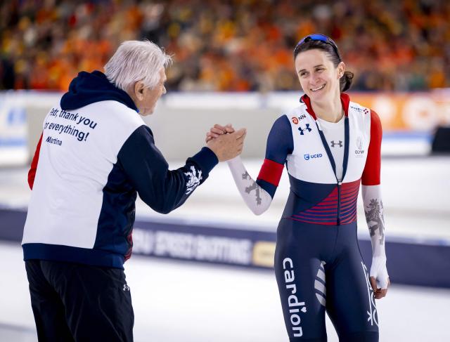 Czech Republic's Martina Sáblíková (R) reacts with coach Petr Novák after the women's 3000-meter all-around during the 2026 ISU Speed Skating Allround and Sprint World Championships at the Thialf ice arena in Heerenveen, on March 7, 2026. (Photo by Sem van der Wal / ANP / AFP) / Netherlands OUT