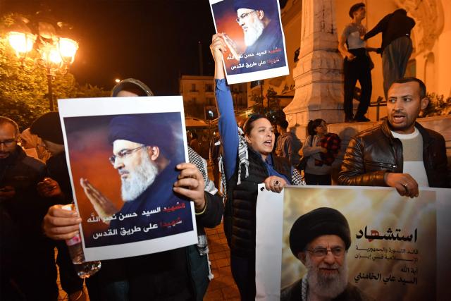 Anti-war protesters gather for a demonstration in solidarity with Iran along Habib Bourguiba avenue in central Tunis on March 7, 2026. The United States and Israel launched strikes against Iran on February 28, sparking swift retaliation by the Islamic republic which responded with missile attacks across the region. The war has dragged in global powers, upended the world's energy and transport sectors, and brought chaos to even usually peaceful areas of the volatile region. (Photo by FETHI BELAID / AFP)
