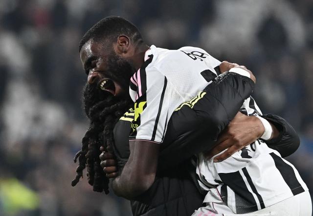 Juventus' Ivorian forward #13 Jérémie Boga (R) celebrates with Juventus' French midfielder #19 Khephren Thuram-Ulien (L) after scoring Juventus' fourth goal during the Italian Serie A football match between Juventus and Pisa at the Allianz Stadium in Turin, northern Italy, on March 7, 2026. (Photo by Isabella BONOTTO / AFP)