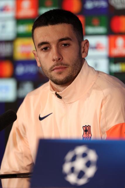 Barcelona's Spanish goalkeeper #13 Joan Garcia attends a press conference at St James' Park in Newcastle upon Tyne, on March 9, 2026, the eve of their UEFA Champions League Last 16 football match against Newcastle United. (Photo by SCOTT HEPPELL / AFP)