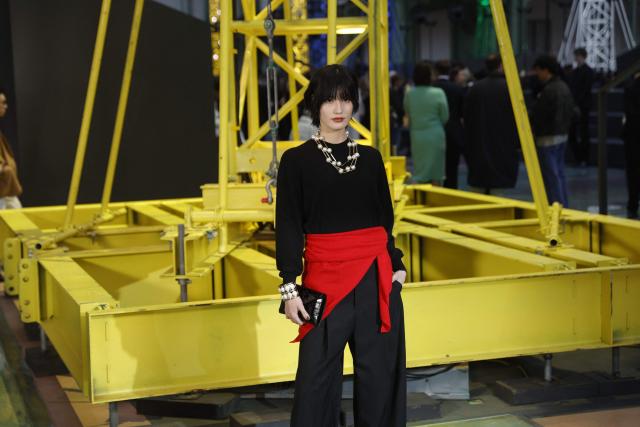Spanish actress Barbara Lennie poses during a photocall upon arrival to attend the Chanel Women's Ready to Wear Fall/Winter 2026-2027 collection fashion show as part of the Paris Women Fashion Week, in Paris, on March 9, 2026. (Photo by GEOFFROY VAN DER HASSELT / AFP)