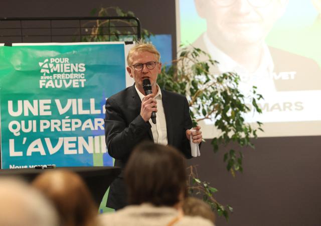 Candidate in the municipal elections in Amiens, Frederic Fauvet, delivers a speech during a meeting in Amiens, northern France, on March 9, 2026. (Photo by Francois LO PRESTI / AFP)