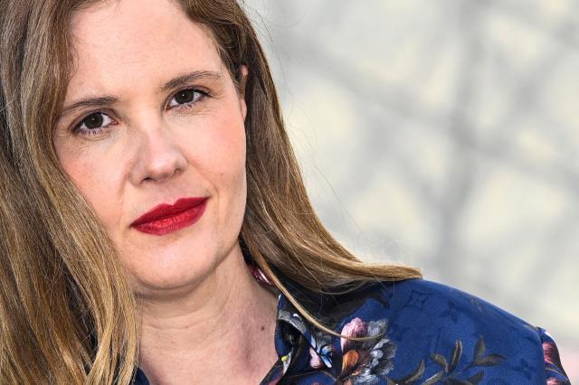 French movie director Justine Triet poses during a photocall prior to attend the Louis Vuitton Women's Ready to Wear Fall/Winter 2026-2027 collection fashion show as part of the Paris Women Fashion Week, in Paris, on March 10, 2026. (Photo by JULIEN DE ROSA / AFP)