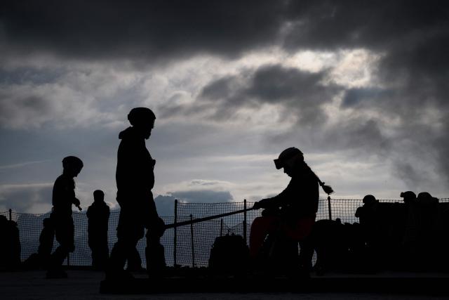An athlete prepares for the alpine skiing combined event during the Milano Cortina 2026 Paralympic Winter Games in Cortina d’Ampezzo on March 10, 2026. (Photo by JEFF PACHOUD / AFP)