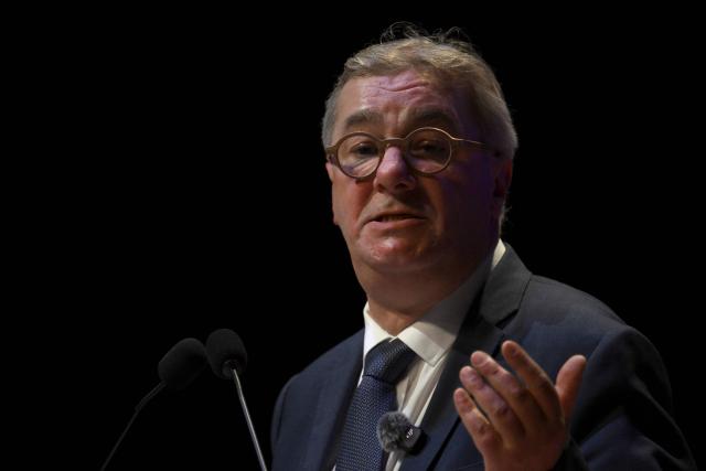 Toulouse Mayoral candidate Francois Briancon of "La Gauche Unie" speaks an election campaign in Toulouse on March 11, 2026, ahead of first round of municipal elections in France. (Photo by Ed JONES / AFP)