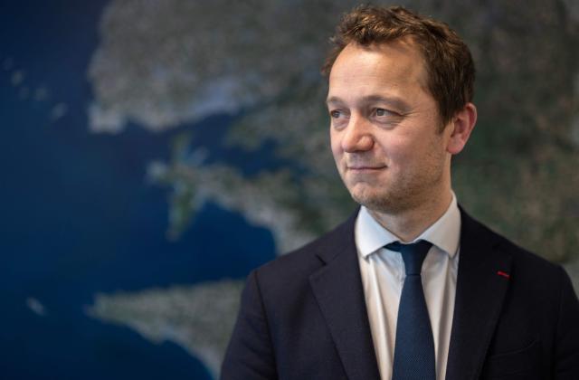 French President of the Departemental Council of Finistere Mael de Calan poses during a photo session in Brest, western France on March 12, 2026. Accused of harassing beneficiaries, the president of the Finistère Department said on March 12, 2026 that he was "proud" to have "brought thousands of people back to work" as part of his RSA plan that he intends to carry out at the national level. (Photo by Fred TANNEAU / AFP)