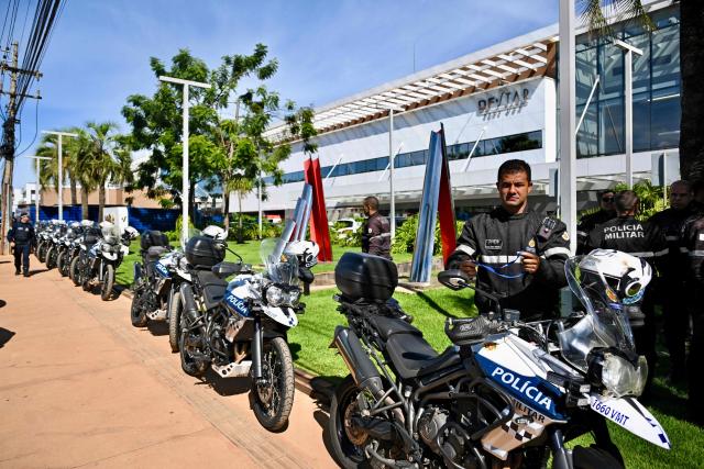 View of police motorcycles parked outside the DF Star hospital after Brazil's former president (2019–2022) Jair Bolsonaro was taken there after feeling ill in the Papuda prison, in Brasilia, on March 13, 2026. (Photo by Evaristo Sa / AFP)