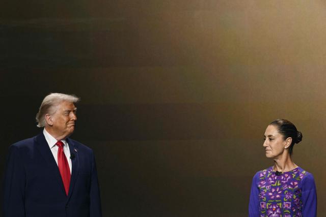 (FILES) (L/R) US President Donald Trump and Mexico's President Claudia Sheinbaum look on during the draw for the 2026 FIFA Football World Cup taking place in the US, Canada and Mexico, at the Kennedy Center, in Washington, DC, on December 5, 2025. Mexican President Claudia Sheinbaum emphasized on March 14, 2026, that “the people govern Mexico” after her U.S. counterpart, Donald Trump, stated the day before that “the cartels are the ones who govern Mexico.” (Photo by Brendan SMIALOWSKI / AFP)
