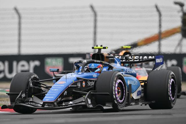 Williams' Spanish driver Carlos Sainz drives during the Formula One Chinese Grand Prix at the Shanghai International Circuit in Shanghai on March 15, 2026. (Photo by Hector RETAMAL / AFP)